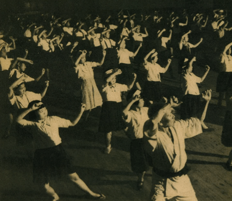Young girls learn karate from Funakoshi&nbsp;Gichin